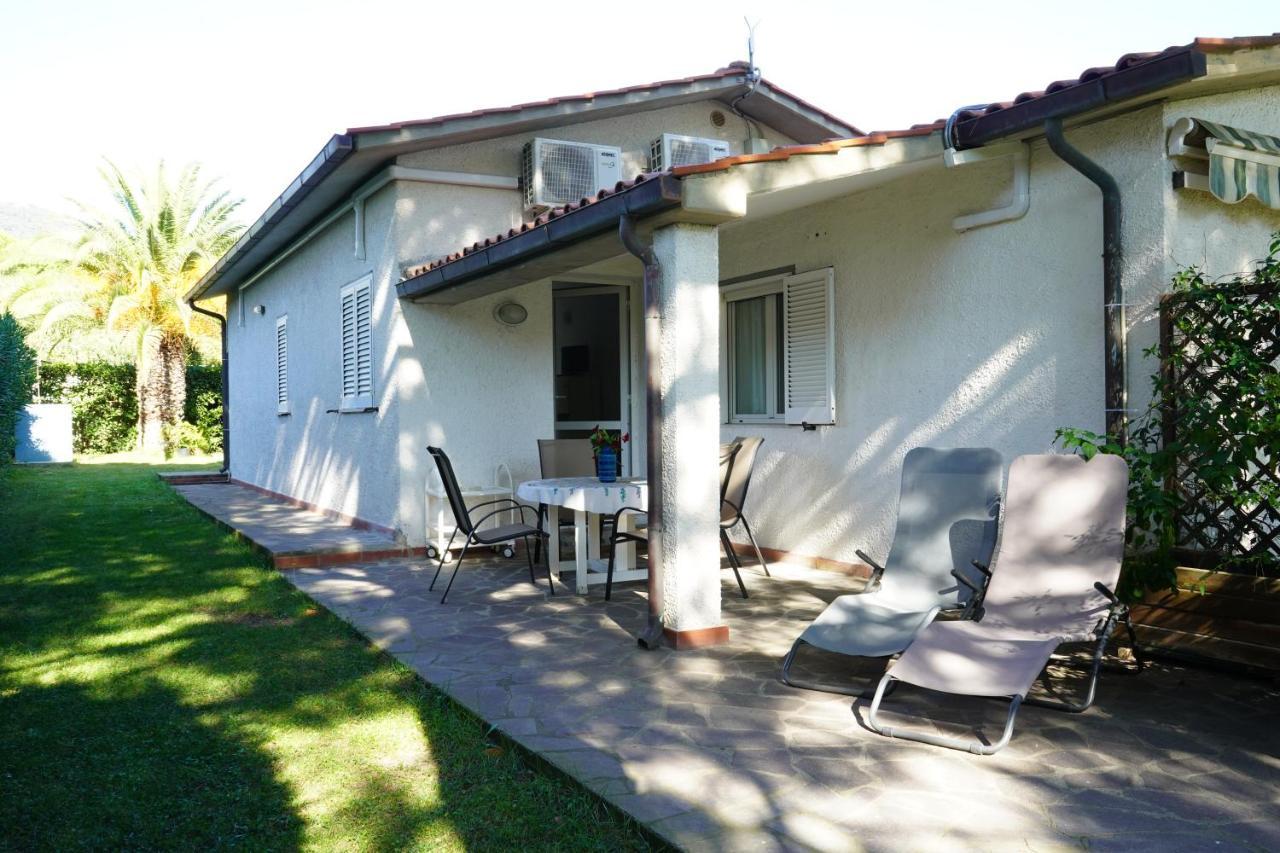 Apartamento casaisoladelba Lacona Exterior foto